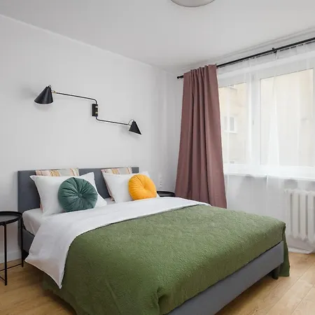 Srodmiescie Homely Apartment Варшава Екстер'єр фото